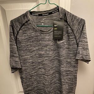 Nike Grey Dry-Fit Shirt - Size Small